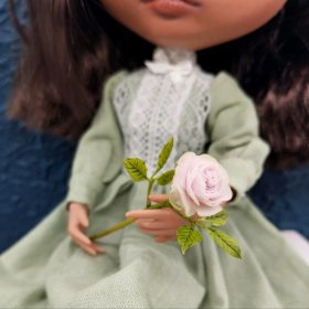 miniature English rose