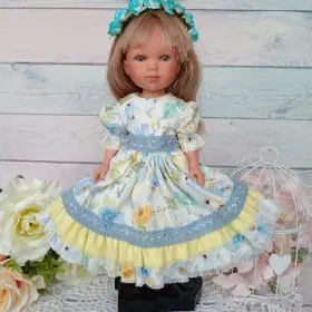 vestida de azul doll clothes
