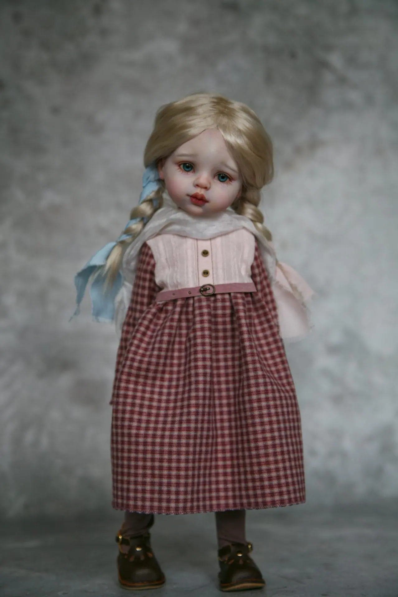 Jenny Paola Reina collectible OOAK doll 3 img 6568.jpeg