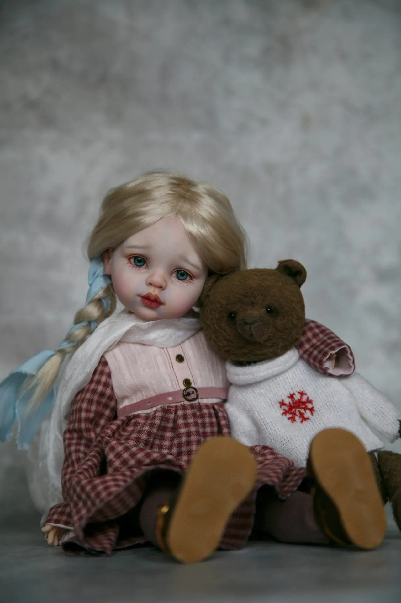 Jenny Paola Reina collectible OOAK doll 2 img 6573.jpeg