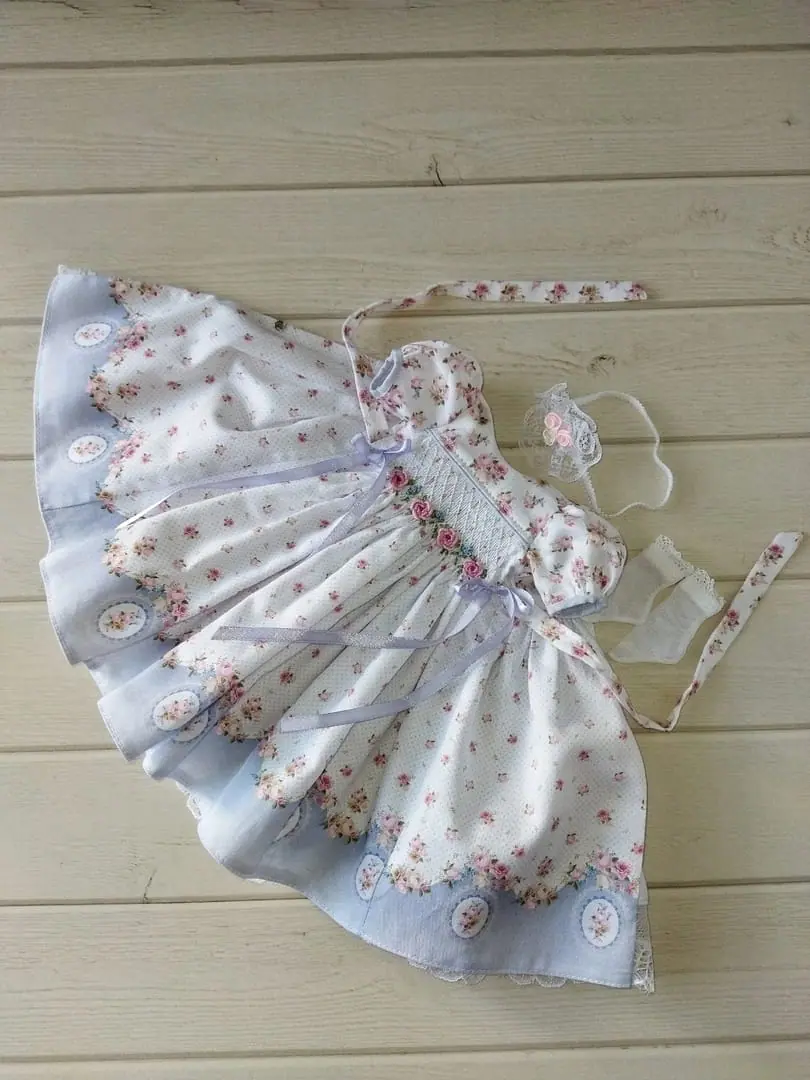 Flowers border smocked dress with hand embroidery 3 flowers border smocked dress with hand embroidery 3.jpg