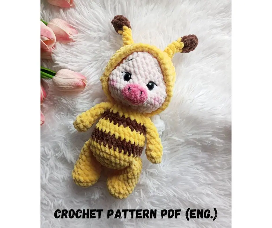 Poppy the Pig - Crochet Amigurumi Kit