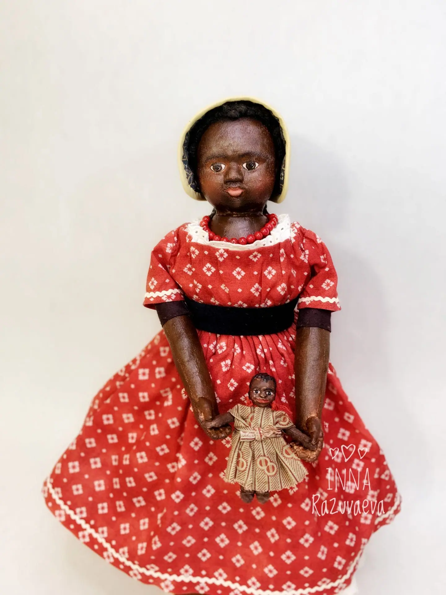 Izannah Walker reproduction black doll 14 asyke6531.jpg