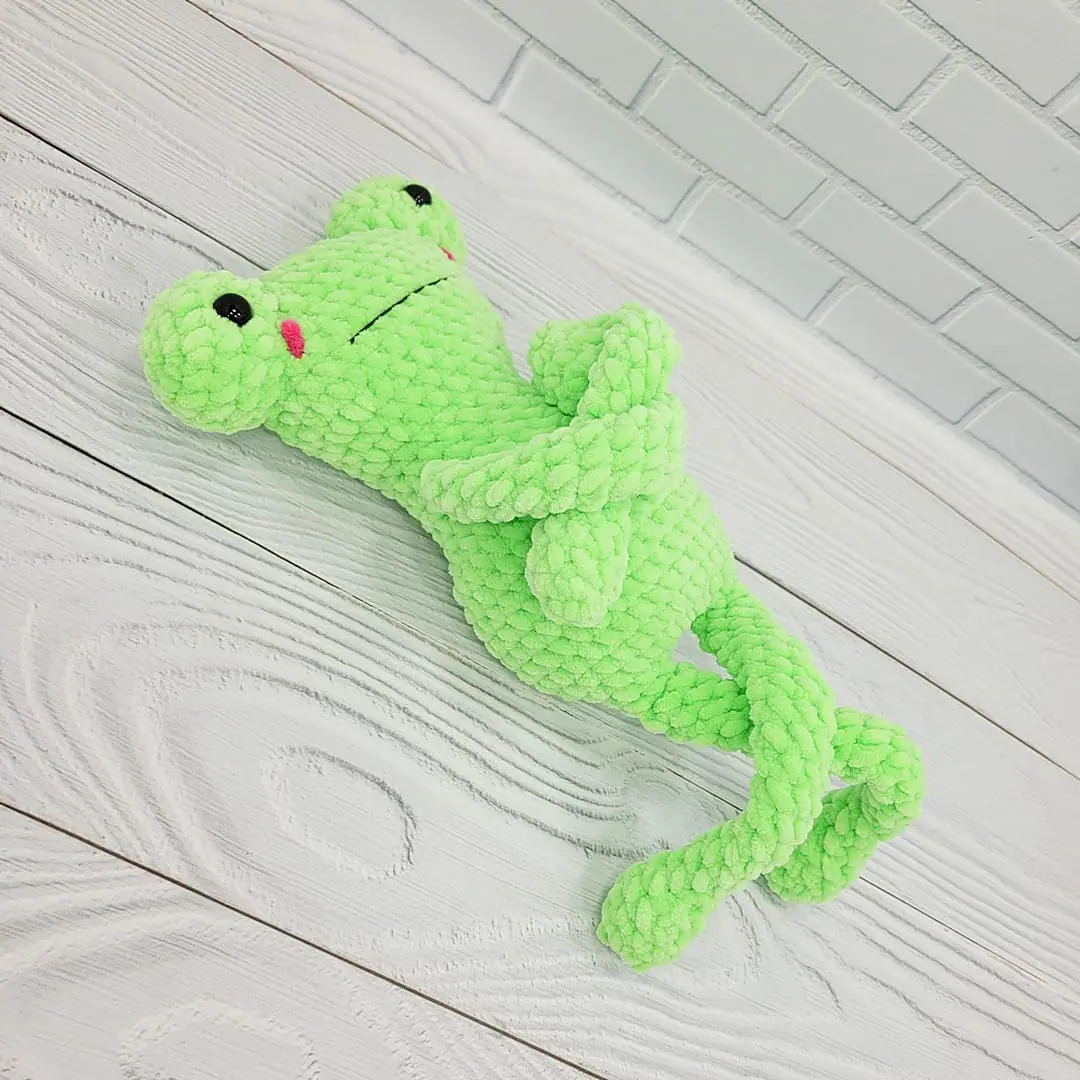 Soft Crochet Frog Plushie Amigurumi Kawaii Plush Stuffed Animal Toy (DO NOT  BUY)