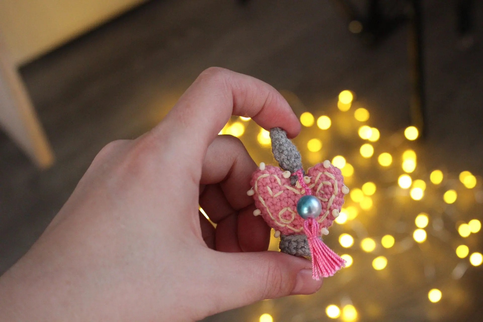 A keychain and a brooch in the form of an Amortentia 12 A keychain and a brooch in the form of an Amortentia