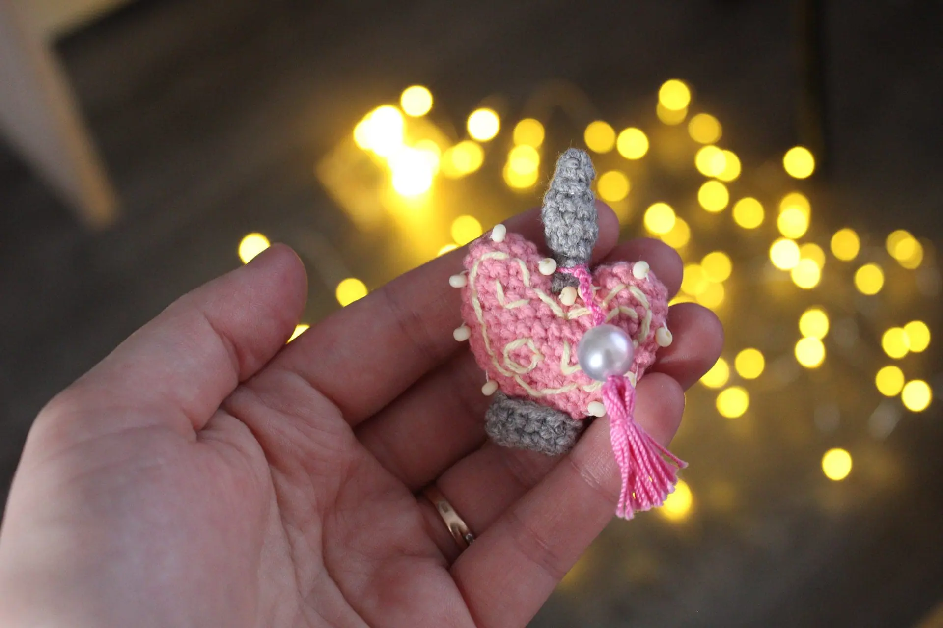 A keychain and a brooch in the form of an Amortentia 11 A keychain and a brooch in the form of an Amortentia