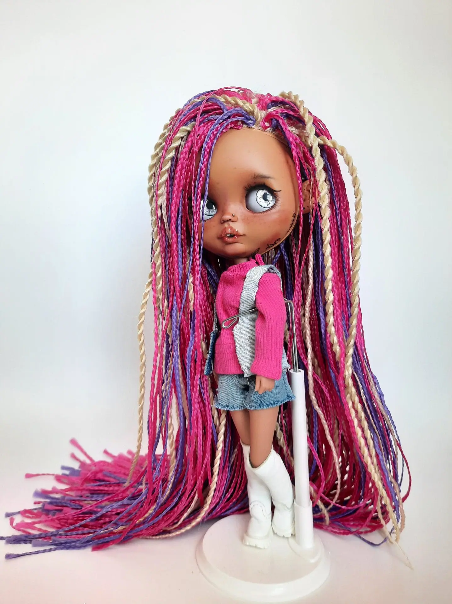 Afro blythe doll Ethnic doll Afro princess Mulatto tatoo doll Afro braids 9 20240329 130600.jpg