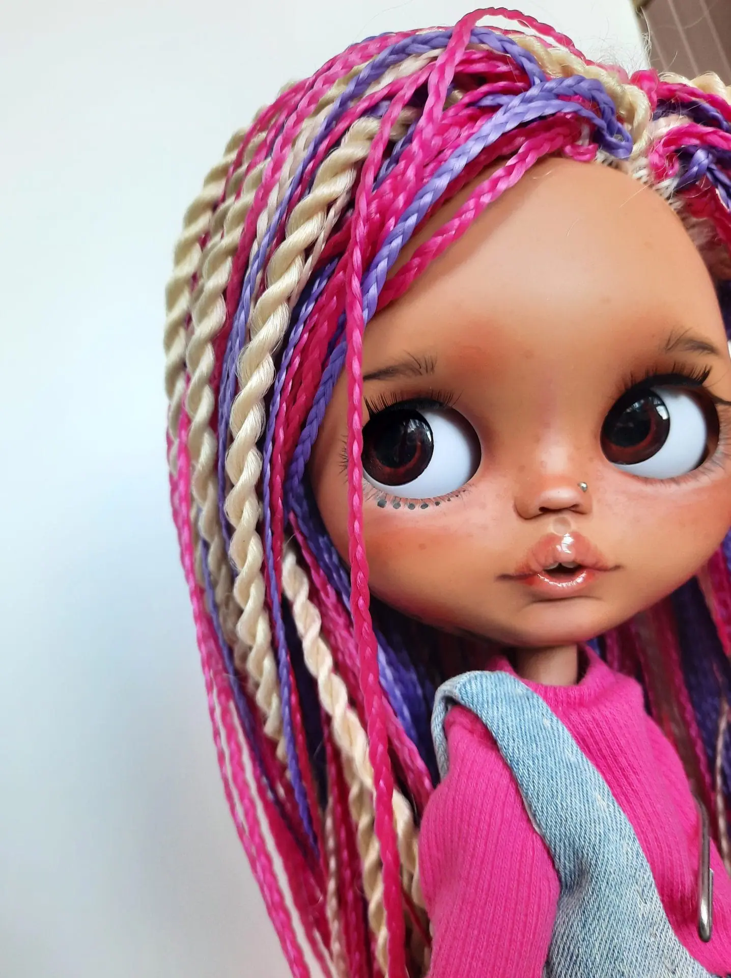 Afro blythe doll Ethnic doll Afro princess Mulatto tatoo doll Afro braids 4 20240329 130944.jpg