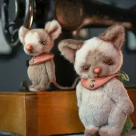 Teddy mouse and teddy cat