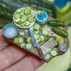 TUTORIAL Miniature zucchini cane with polymer clay