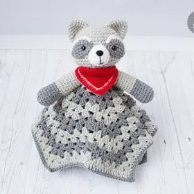 Raccoon Lovey Crochet Pattern by Tillysome