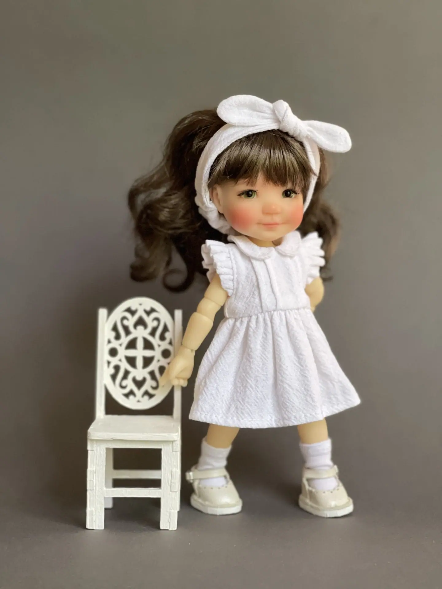 Dress, socks and a headdress for Twinkles Meadowdolls 3 img 9115.jpeg