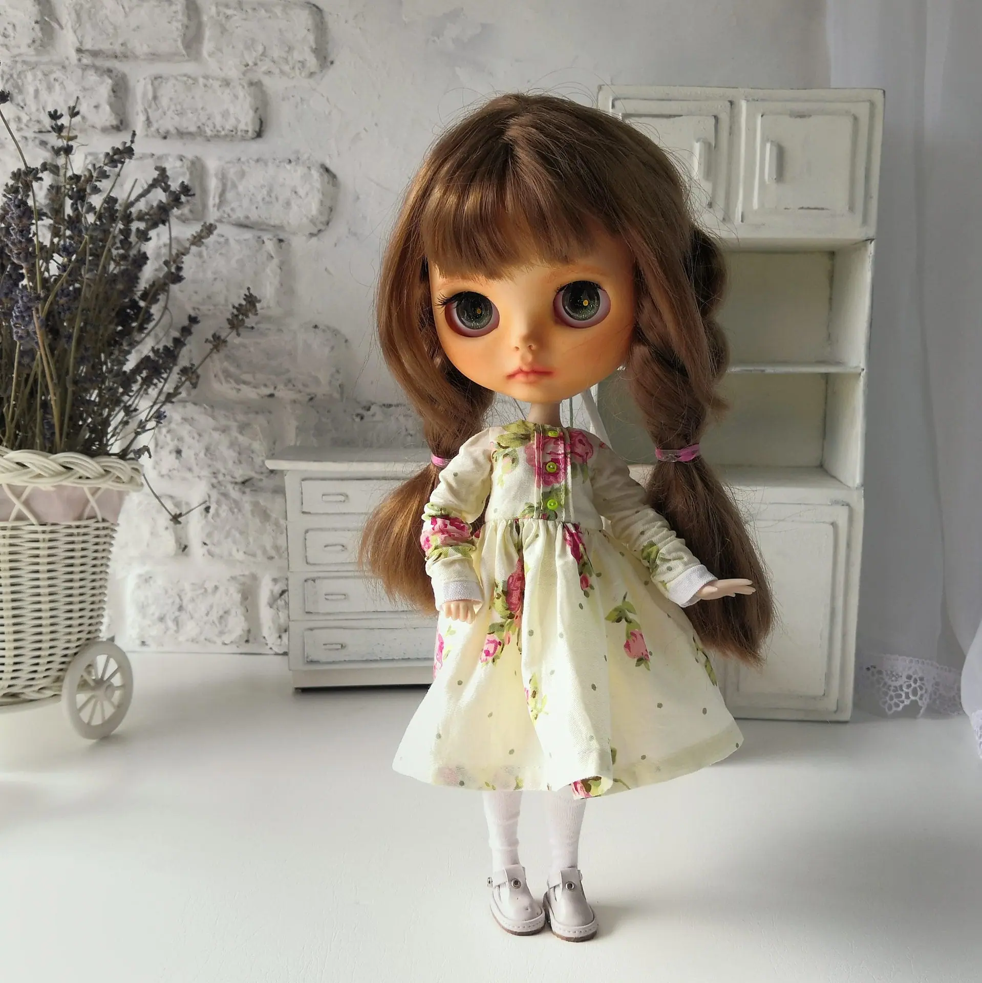 Icy Blythe doll with clothes on sale