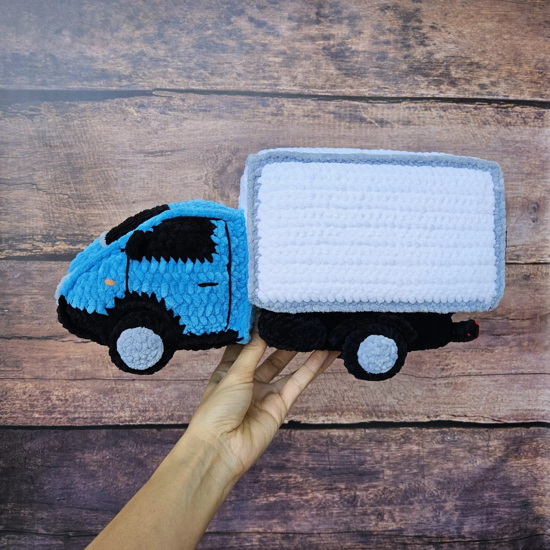 CROCHET BOX TRUCK PATTERN, Amigurumi delivery truck 9 Crochet Box truck pattern
