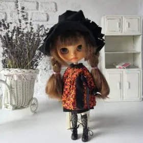 clothes-for-the-blythe-doll-for-halloween.