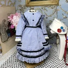 A blue set that I made from cotton fabric/ Thes set the reproduction girl's dress1872 (circa)