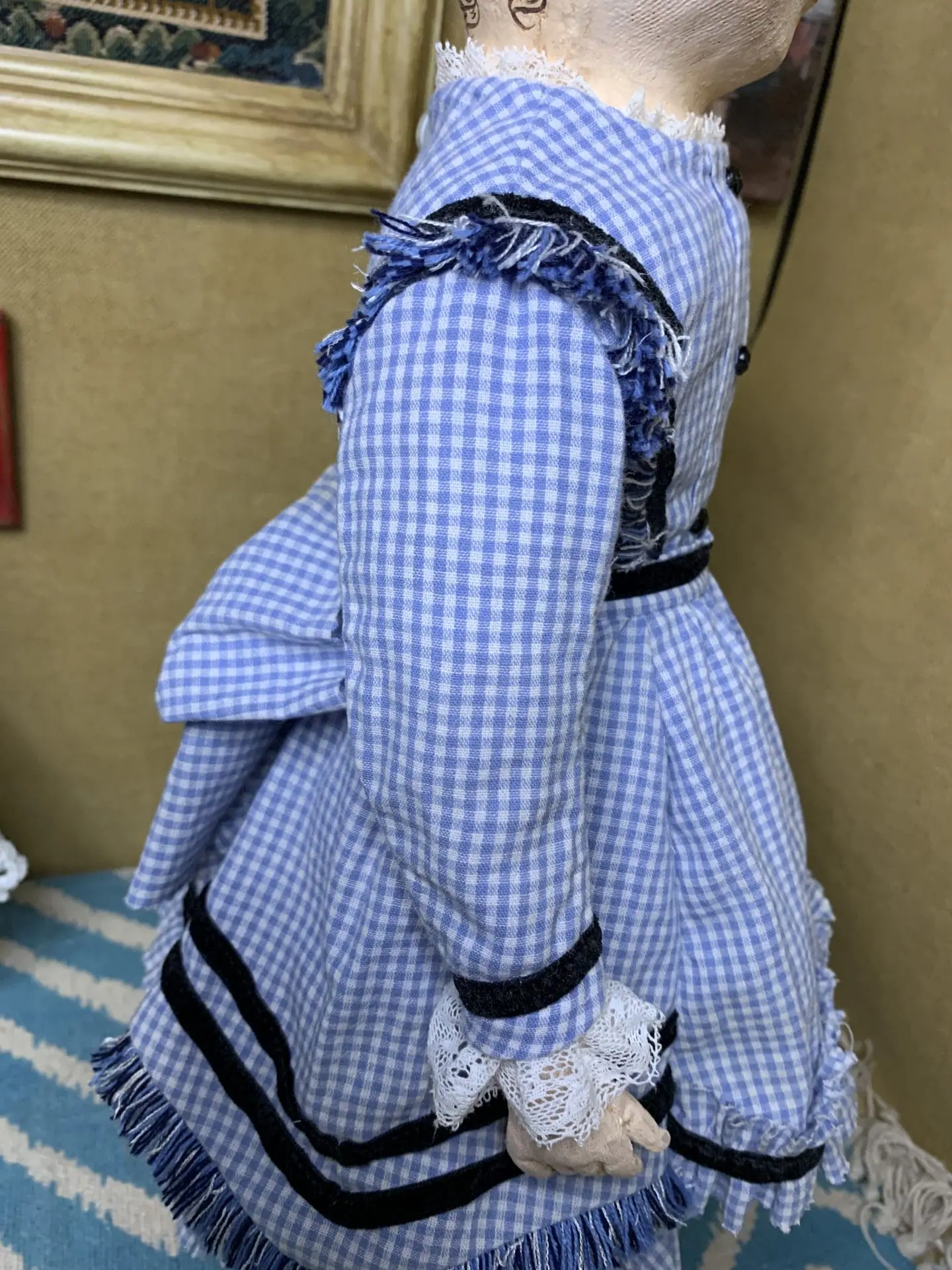 Izannah style set for 18inch dolls ( Blue dress, apron, bonnet) 5 img 0617.jpg
