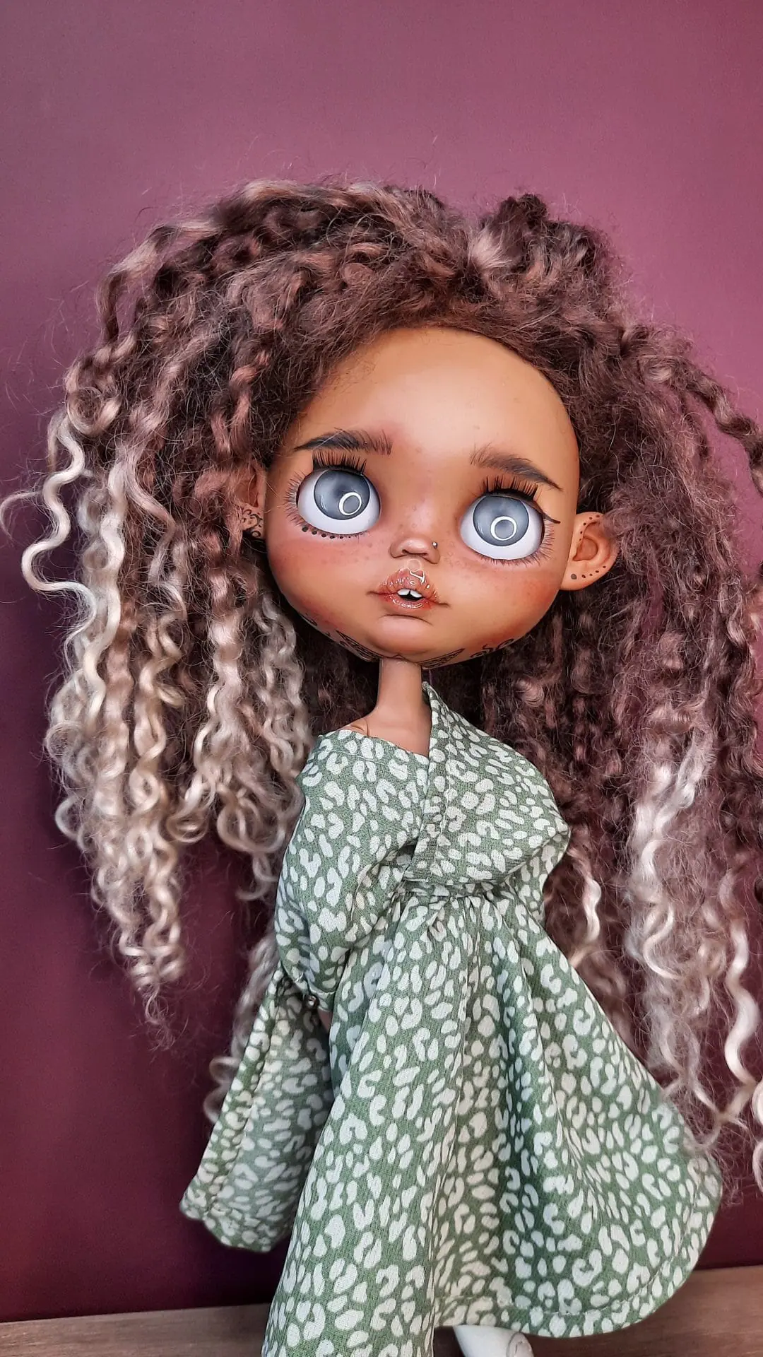 Afro blythe doll Ethnic doll Afro princess Mulatto tatoo doll 16 1000052552 01.jpeg