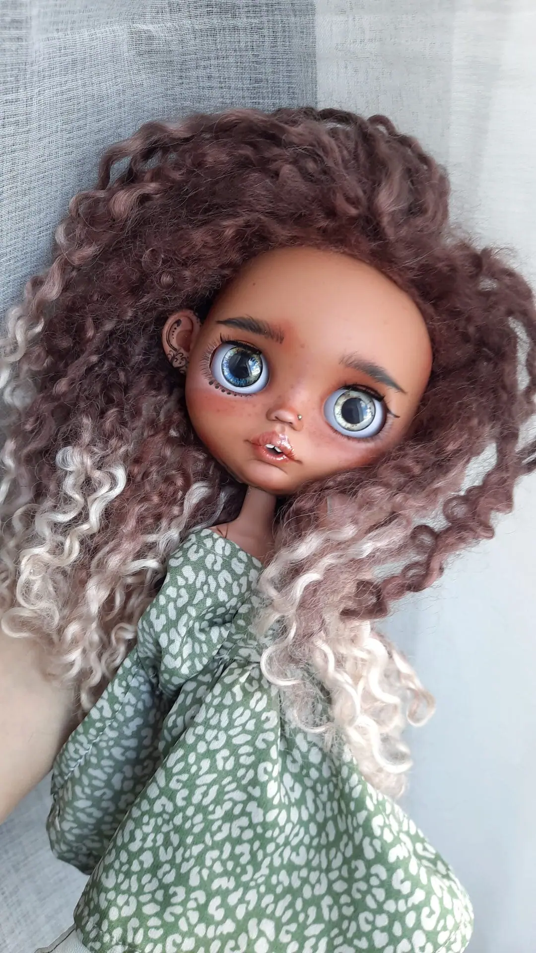 Afro blythe doll Ethnic doll Afro princess Mulatto tatoo doll 9 1000052520 01.jpeg