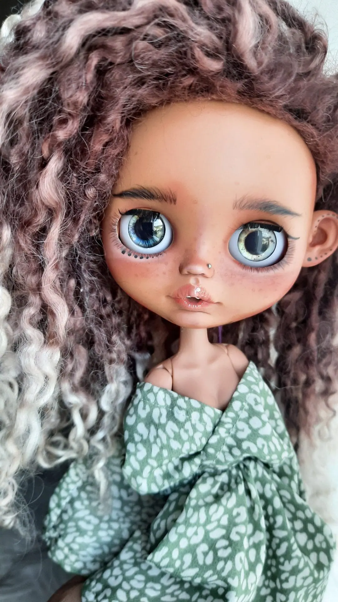 Afro blythe doll Ethnic doll Afro princess Mulatto tatoo doll 8 1000052517 01.jpeg