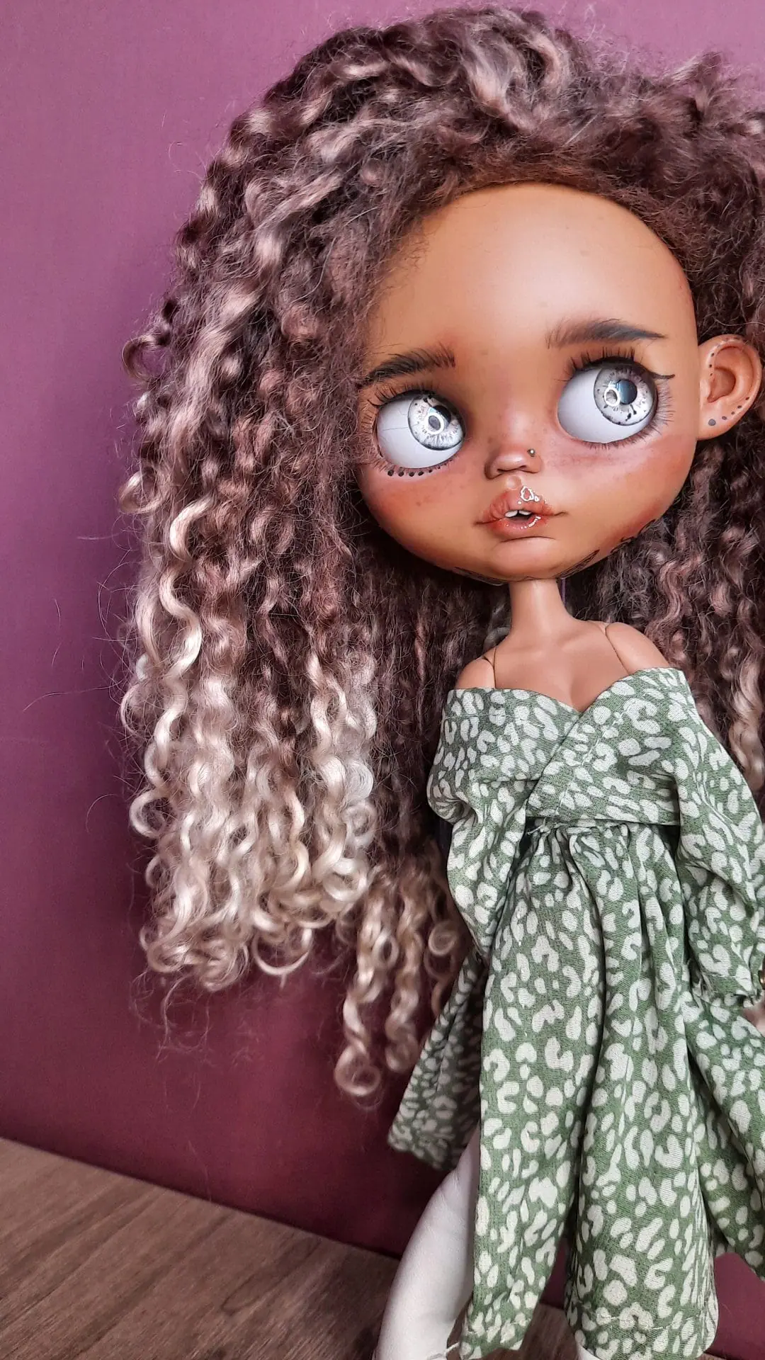 Afro blythe doll Ethnic doll Afro princess Mulatto tatoo doll 5 1000052505 01.jpeg