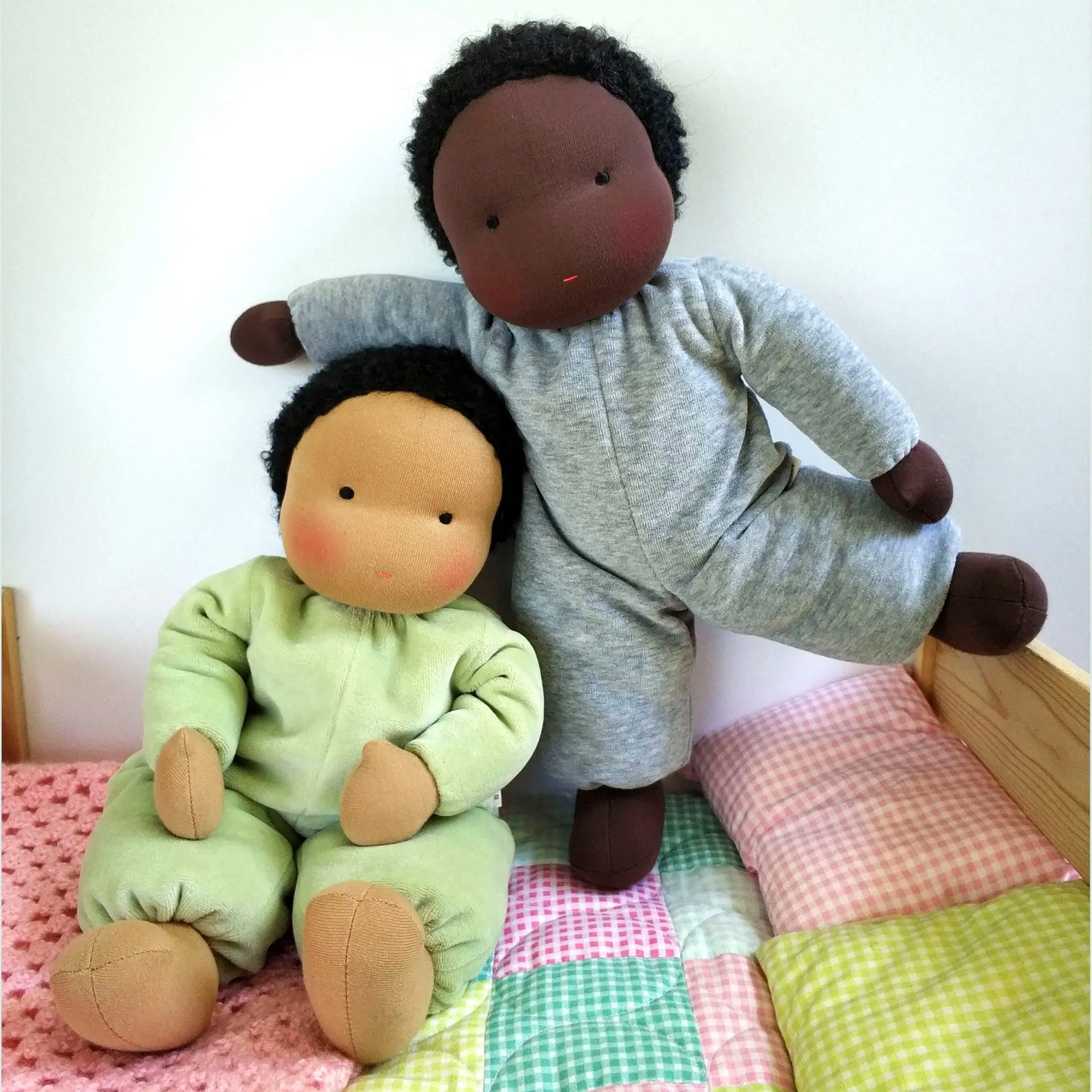 DIY Waldorf cuddly doll 13 inch (33 cm) tall. PDF sewing pattern 5 DIY Waldorf cuddly doll 13 inch (33 cm) tall. PDF sewing pattern and tutorial.