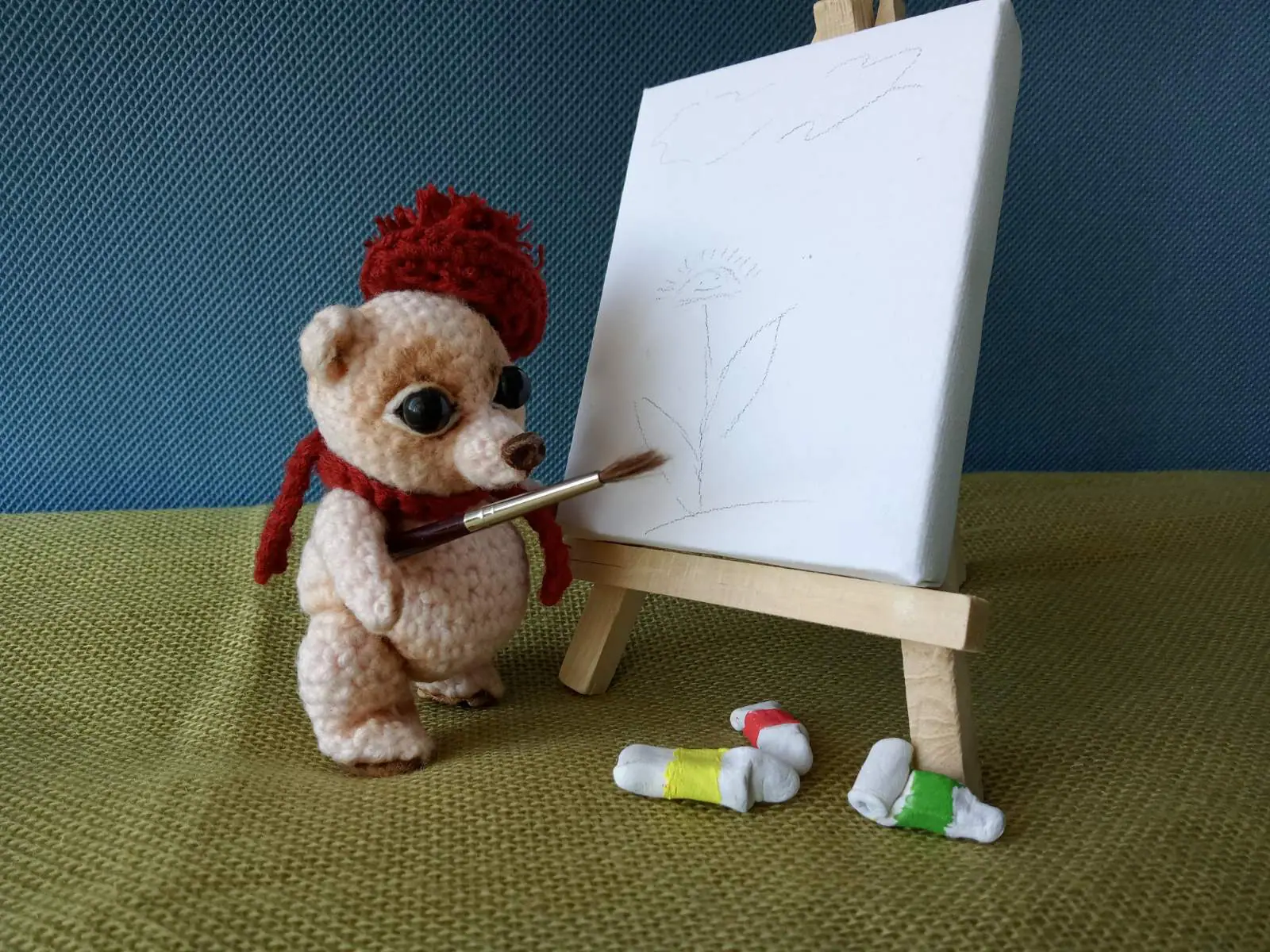 The bear-artist and his friend Oduvan. miniature 3 7.jpg