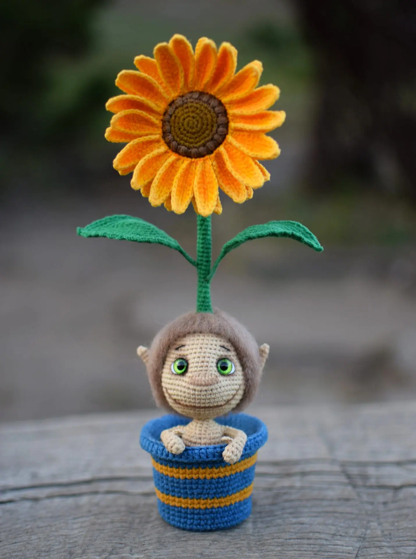 Amigurumi Sunflower child. PDF crochet pattern doll in English 5 dsc 0131.jpg