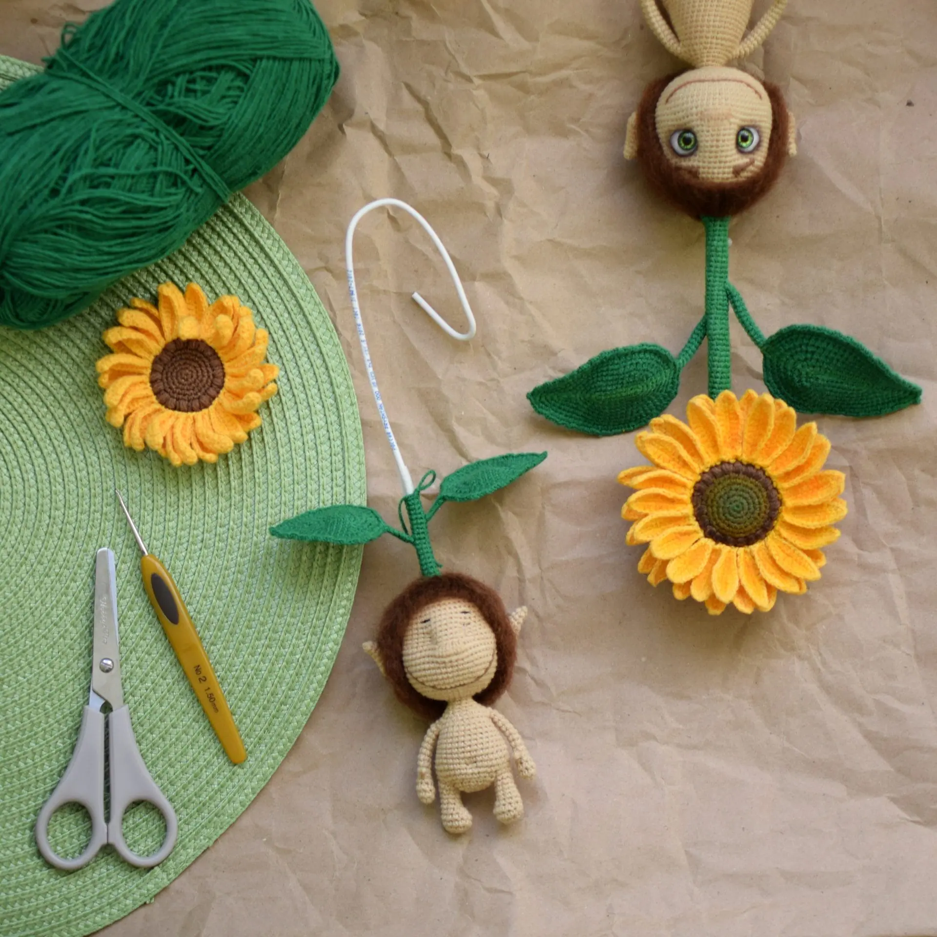 Amigurumi Sunflower child. PDF crochet pattern doll in English 2 dsc 0619.jpg