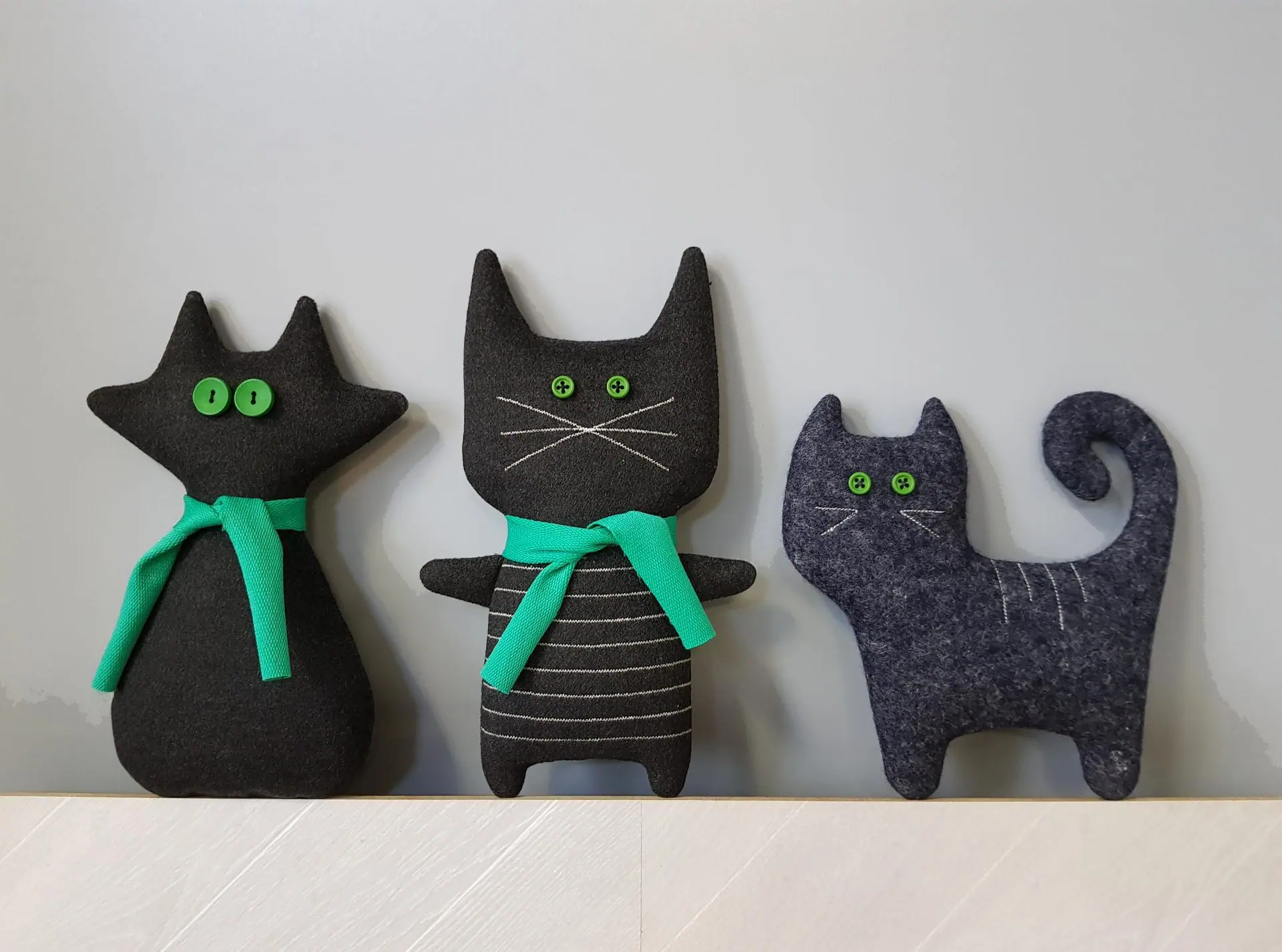 Felt Cat sewing pattern PDF, digital tutorial, Halloween Doll DIY 10 black cat pattern