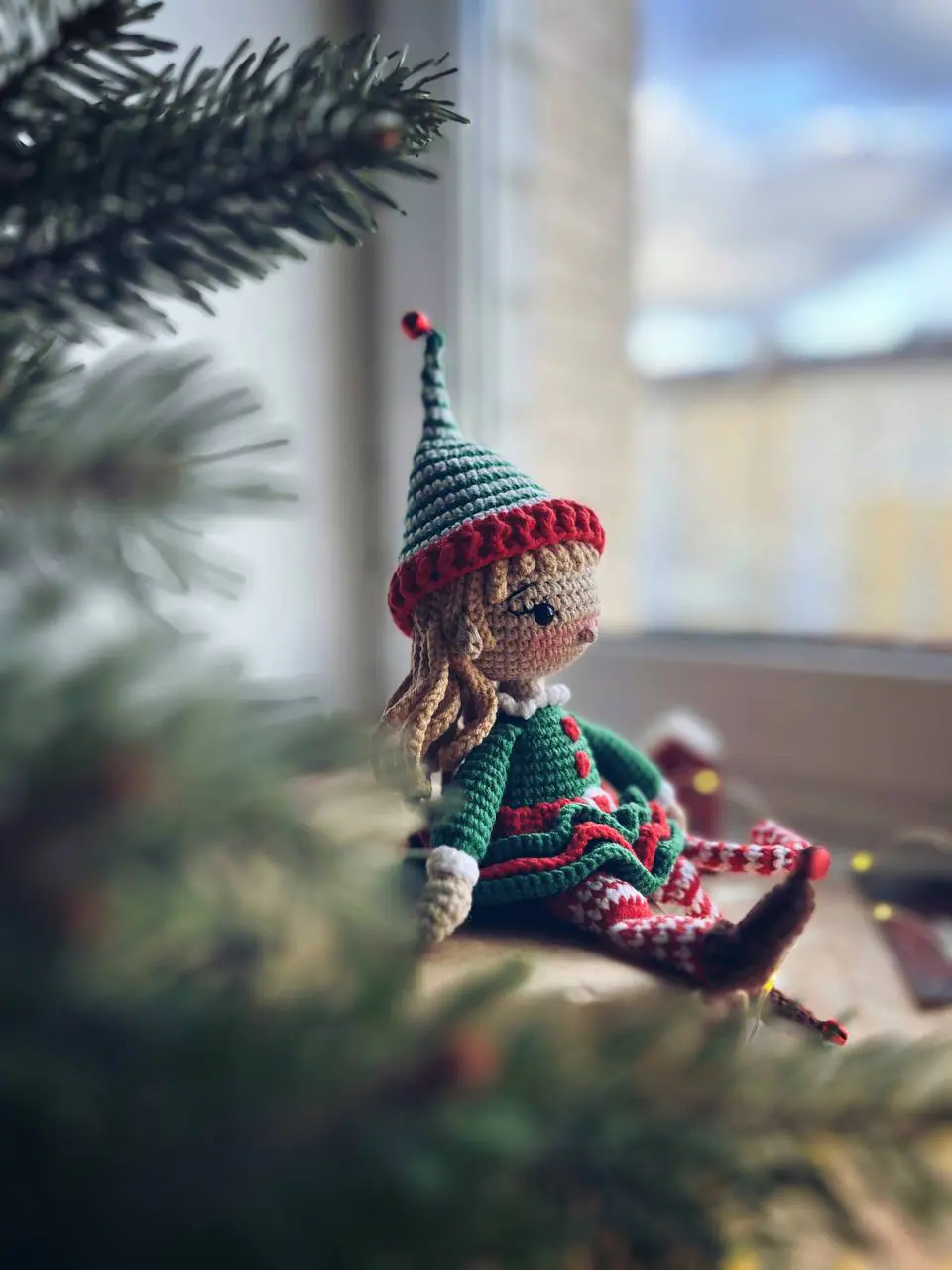 Christmas Elf girl, crochet pattern 5 photo 2024 11 28 17 40 27.jpg