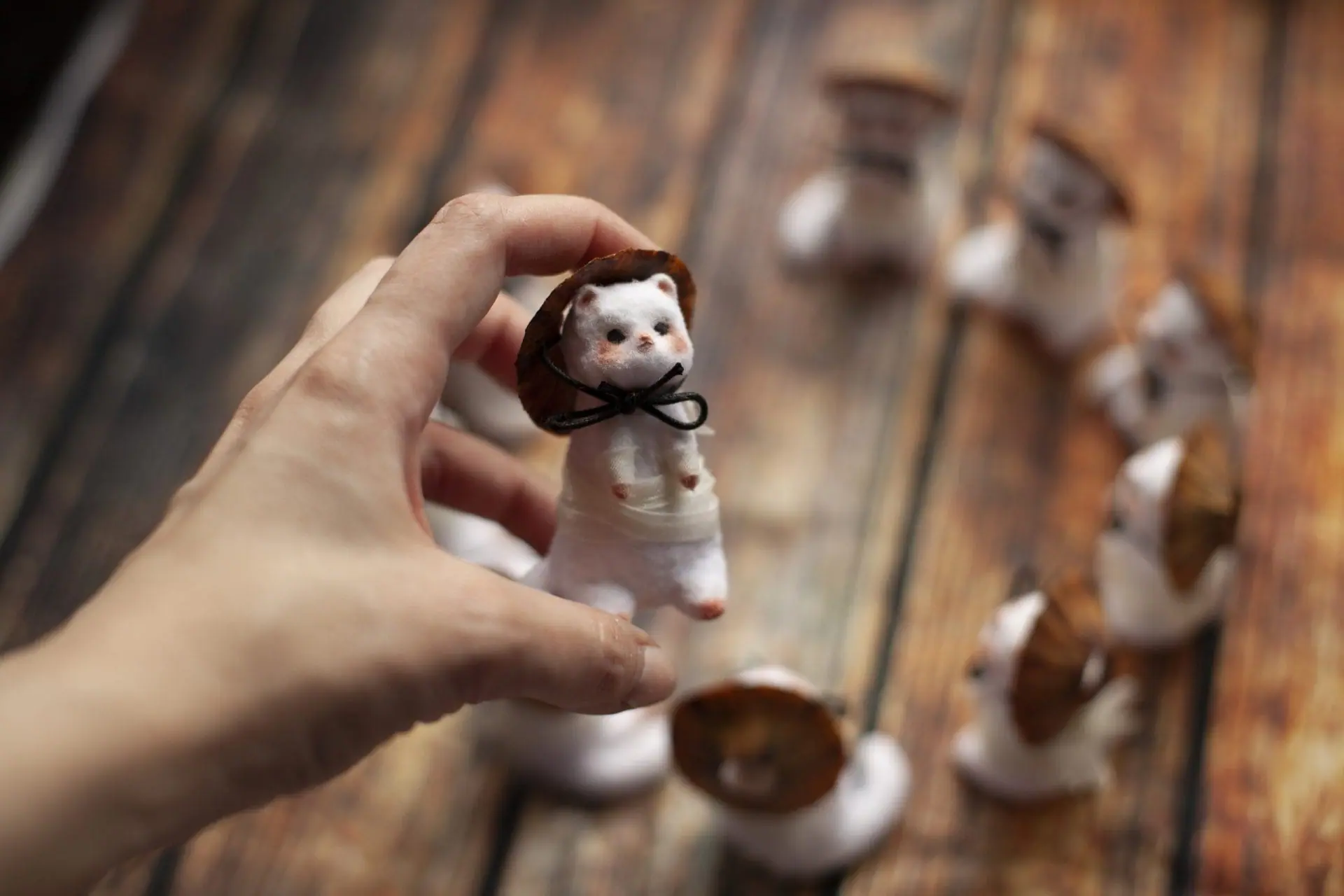Hua Cheng and Xie Lian toys from Heaven Official's Blessing 2