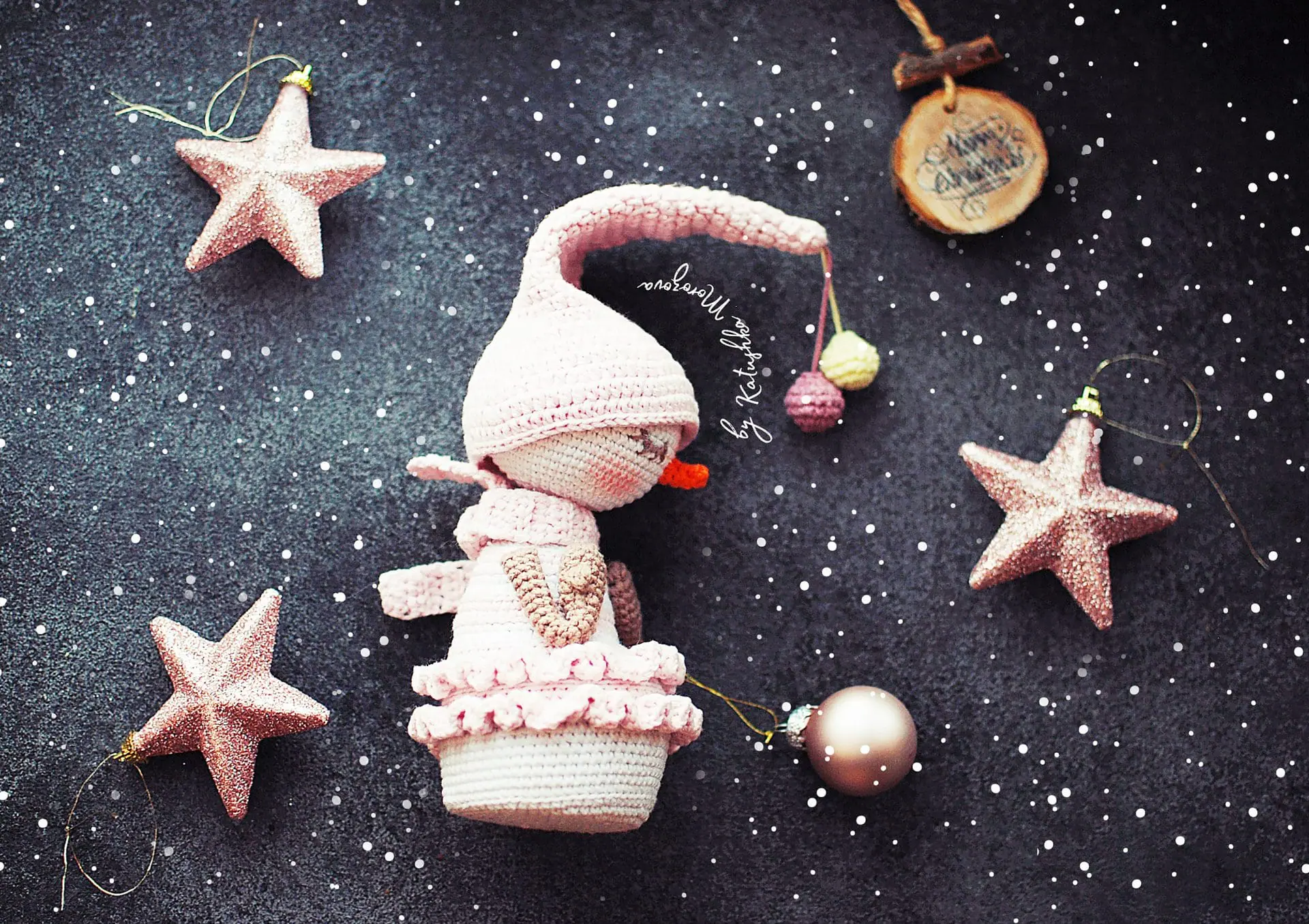 Christmas Snowman Crochet Pattern English 4 e5.jpg