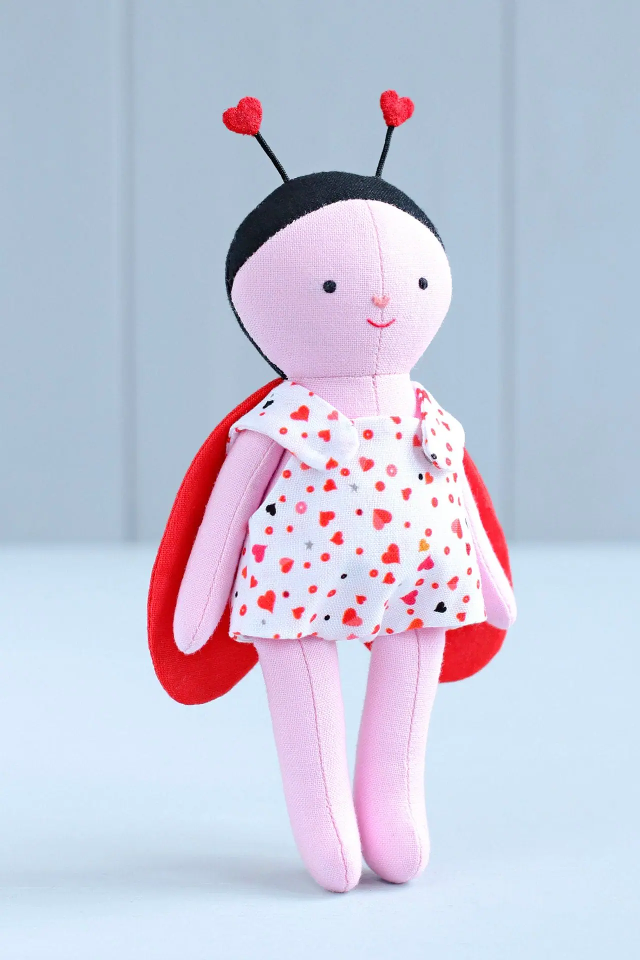 valentine day love bug stuffed animal sewing pattern 7.jpg