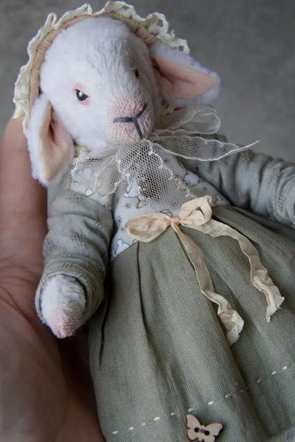 Teddy sheep with clothes 5 img 9910.jpg