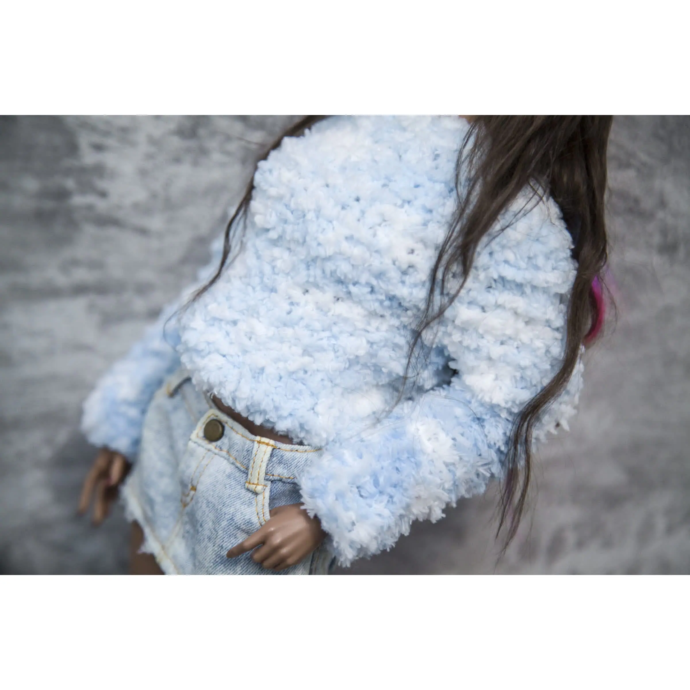 Knitted sweater white + lt. blue for IpleHouse FiD 6 4.jpg