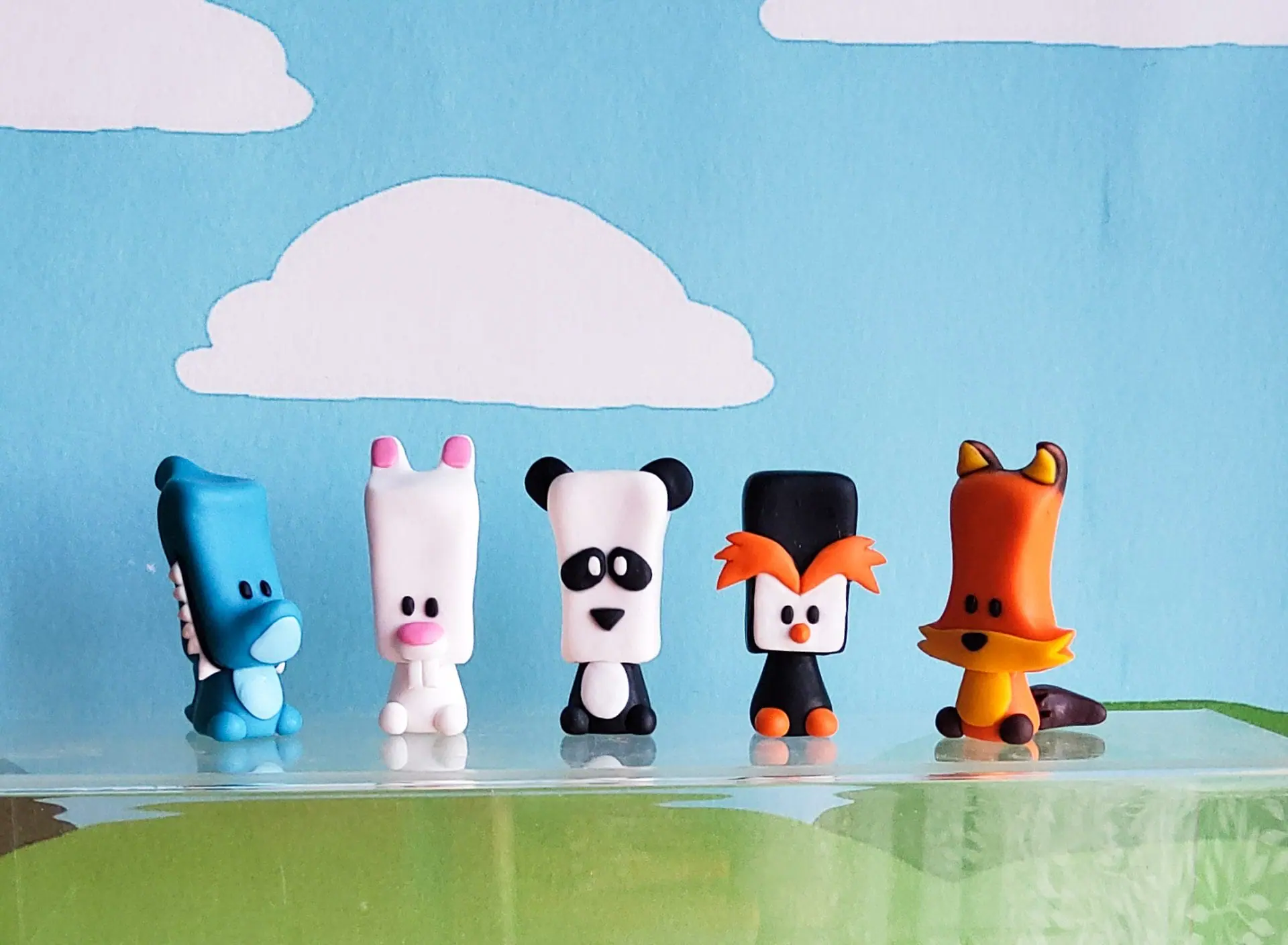 Zooba suspects set of 5 figures Nix,Chippy, Ollie, Finn,Fazzy 1