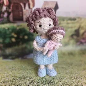 Mom With Baby Pattern In English