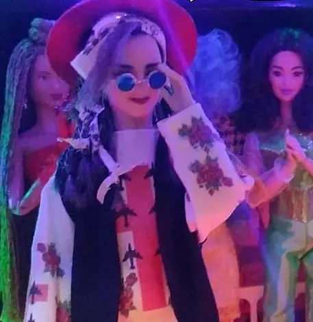 Sue Cloves's print for Boy George doll clothes