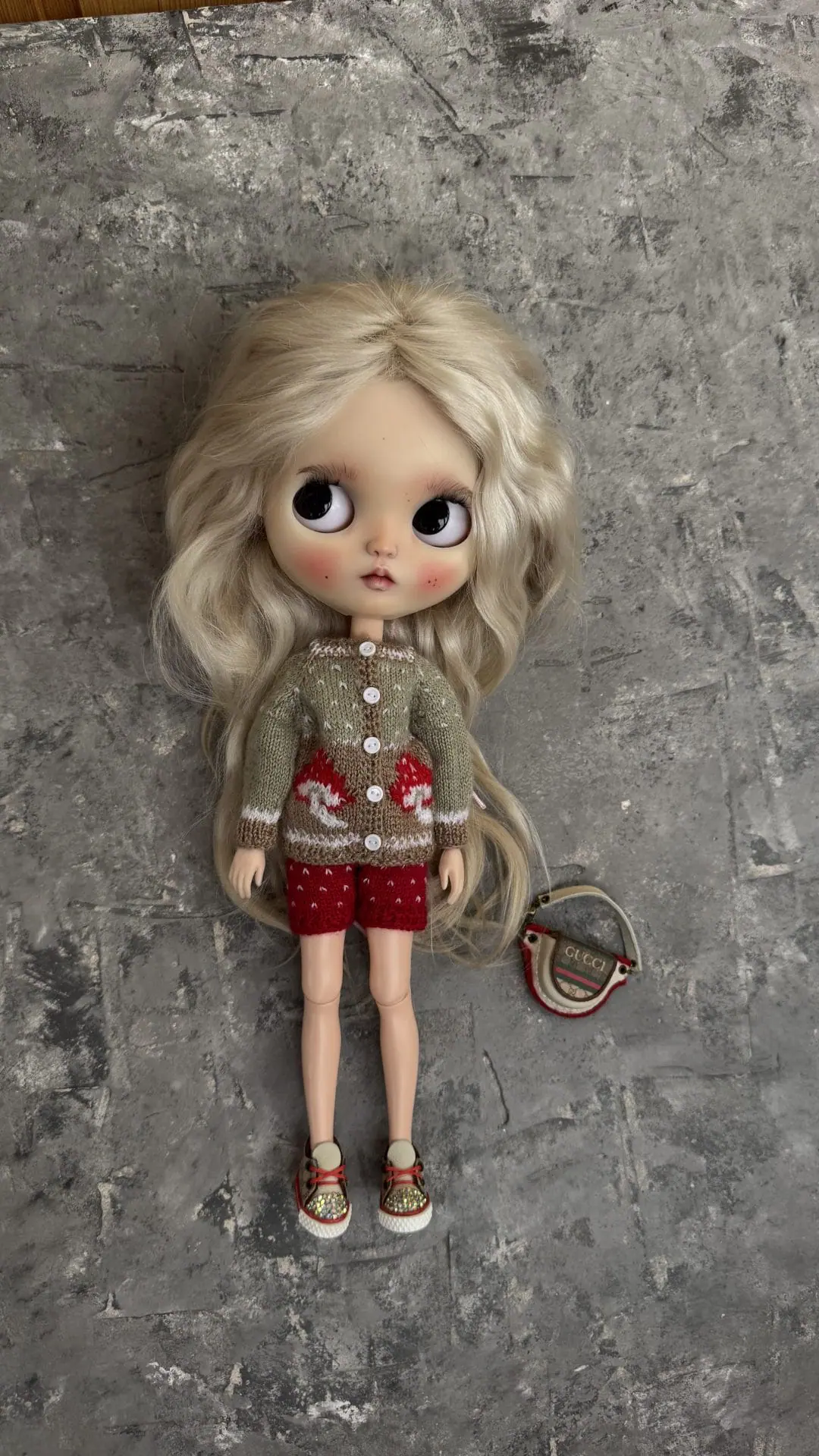Blythe Qbaby doll knit sweater mushrooms 2 img 5726.jpeg