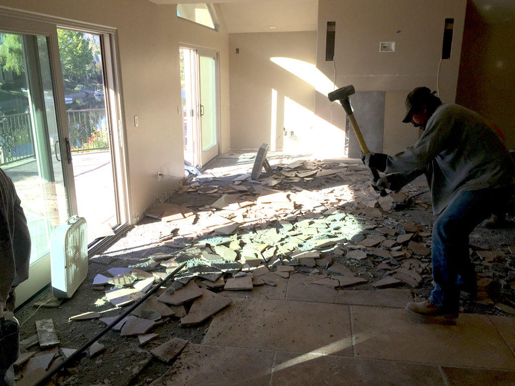 EcoServeis: expertos en derribos y demoliciones interiores en L'Ampolla