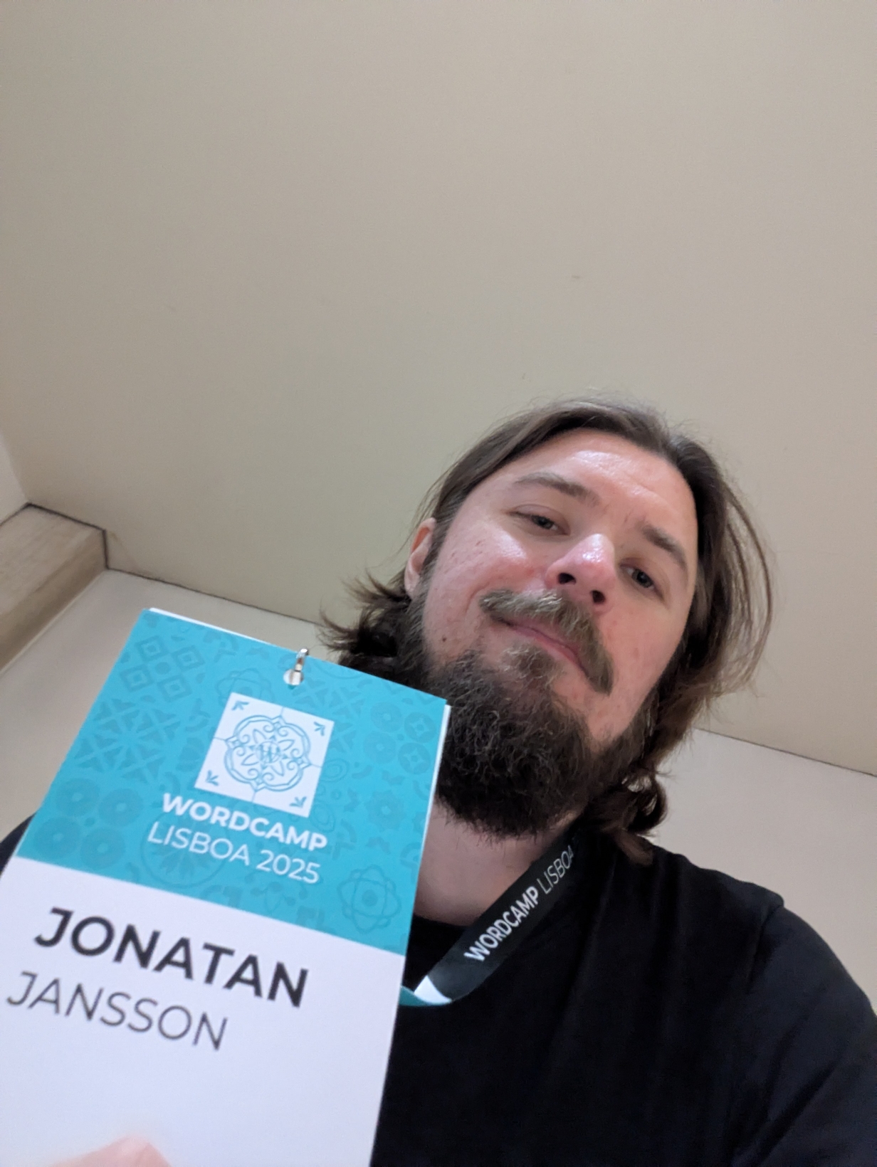 Here is me! With my Schedule/Attendee-band