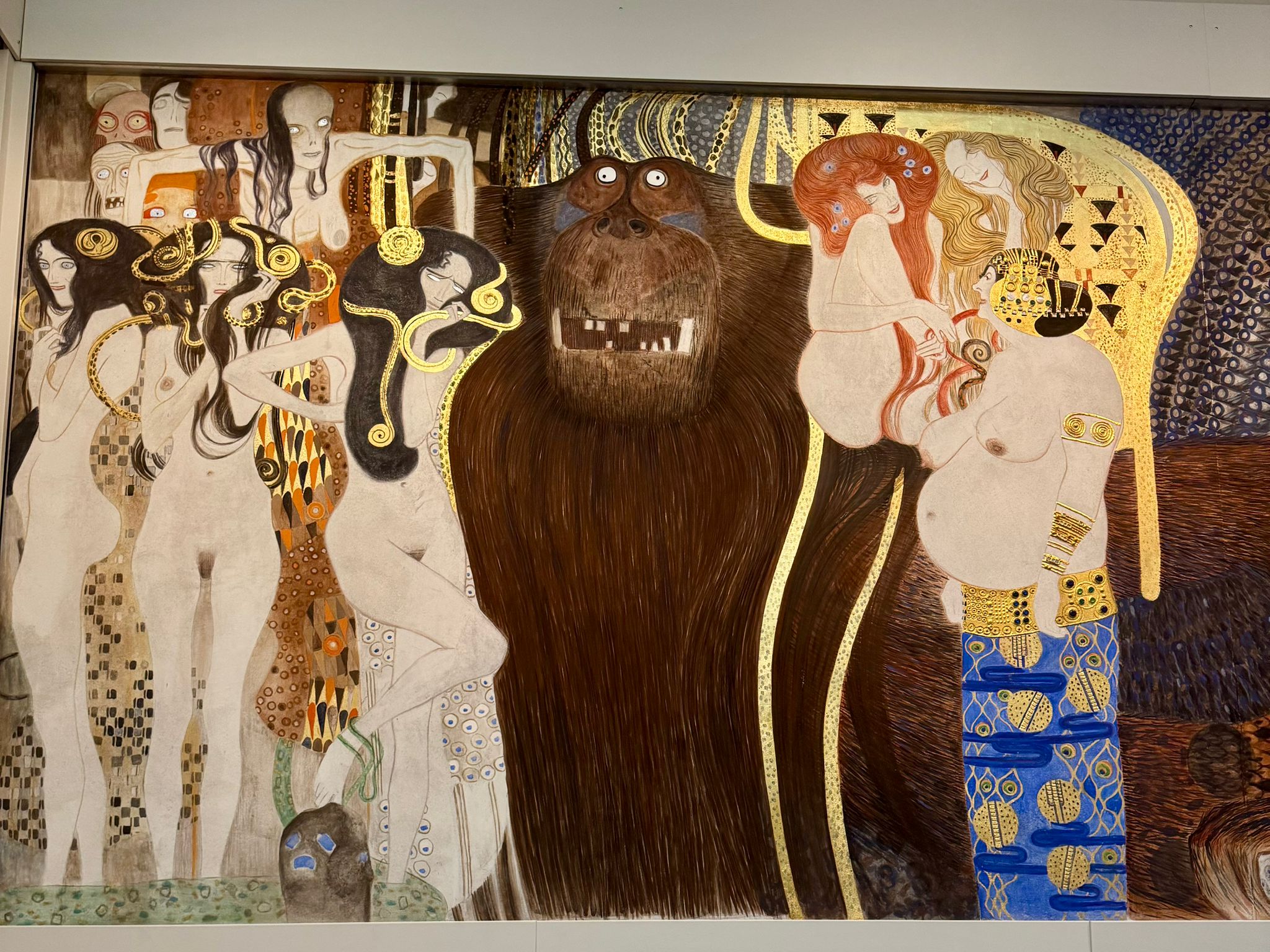 A detail of the art piece Beethoven Frieze by Klimt. Available at the Helsinki Art Museum Ateneum.
