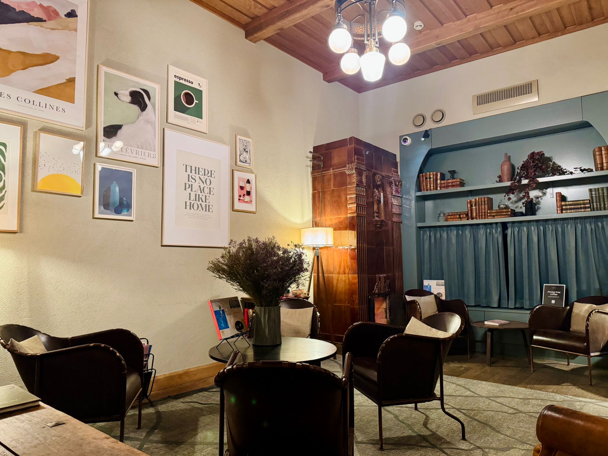 The Library lounge at Jugend Hotel in Helsinki.