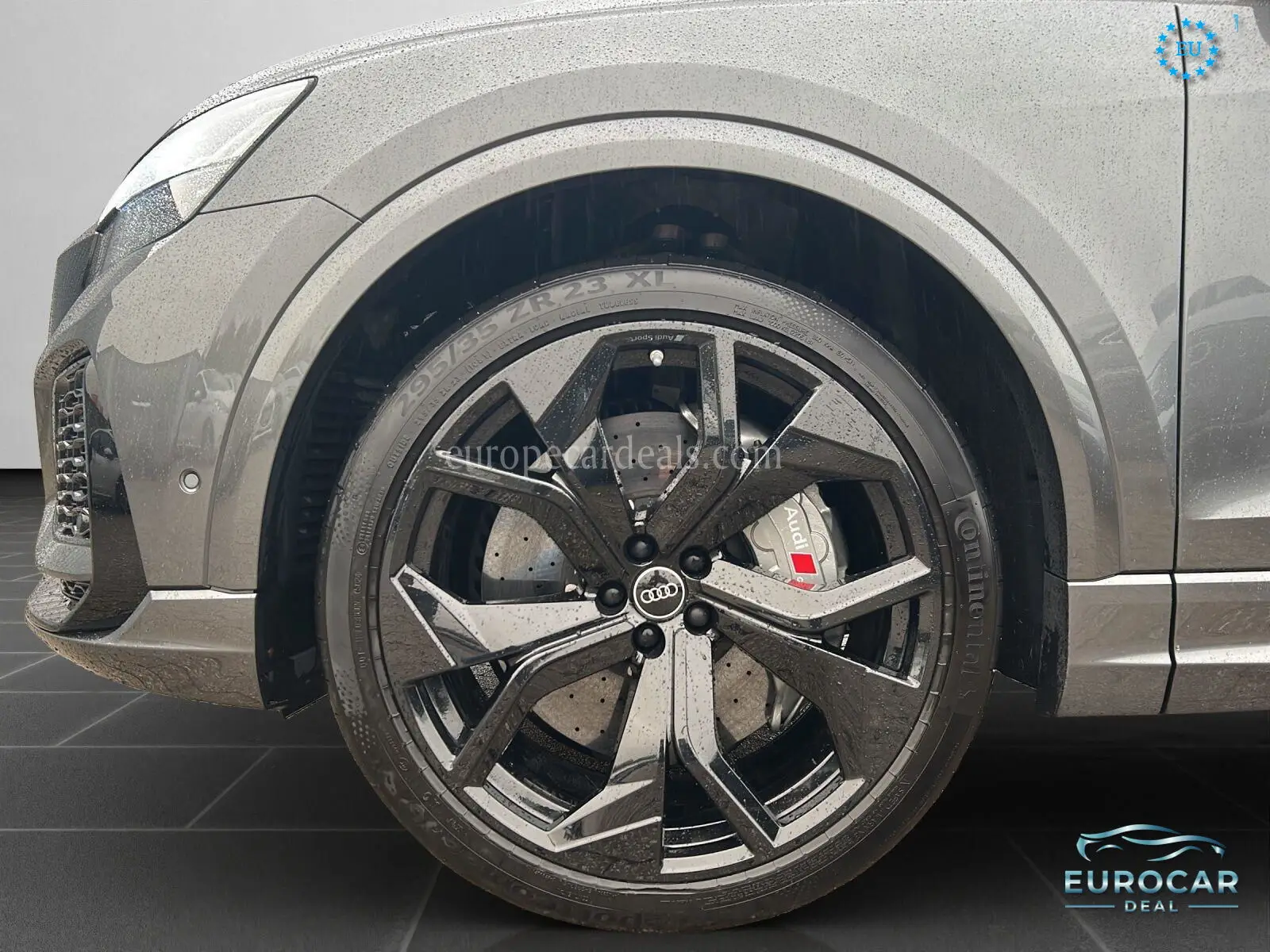 Audi RSQ8