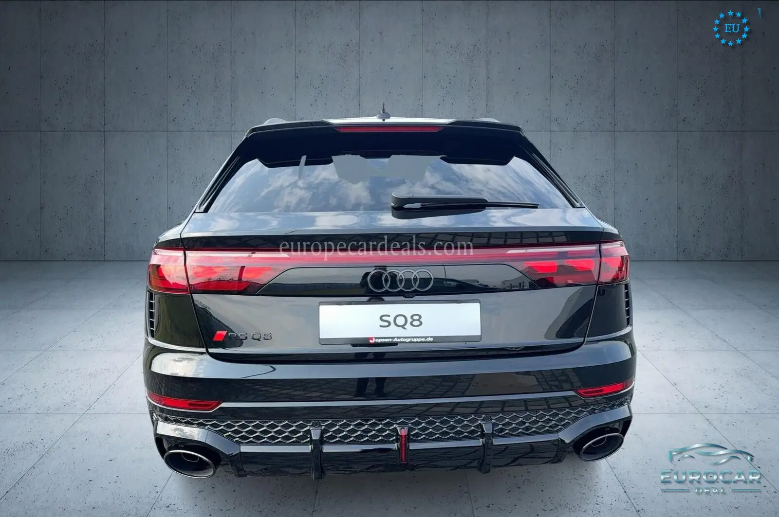Audi RSQ8