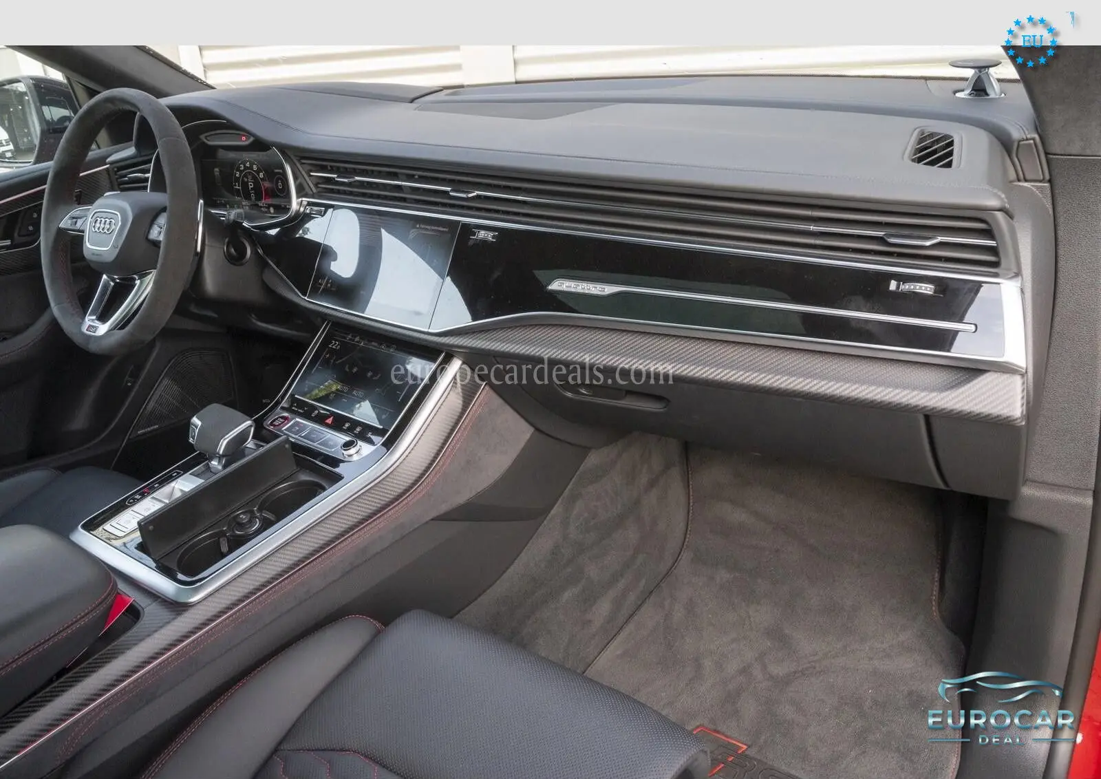 Audi RSQ8