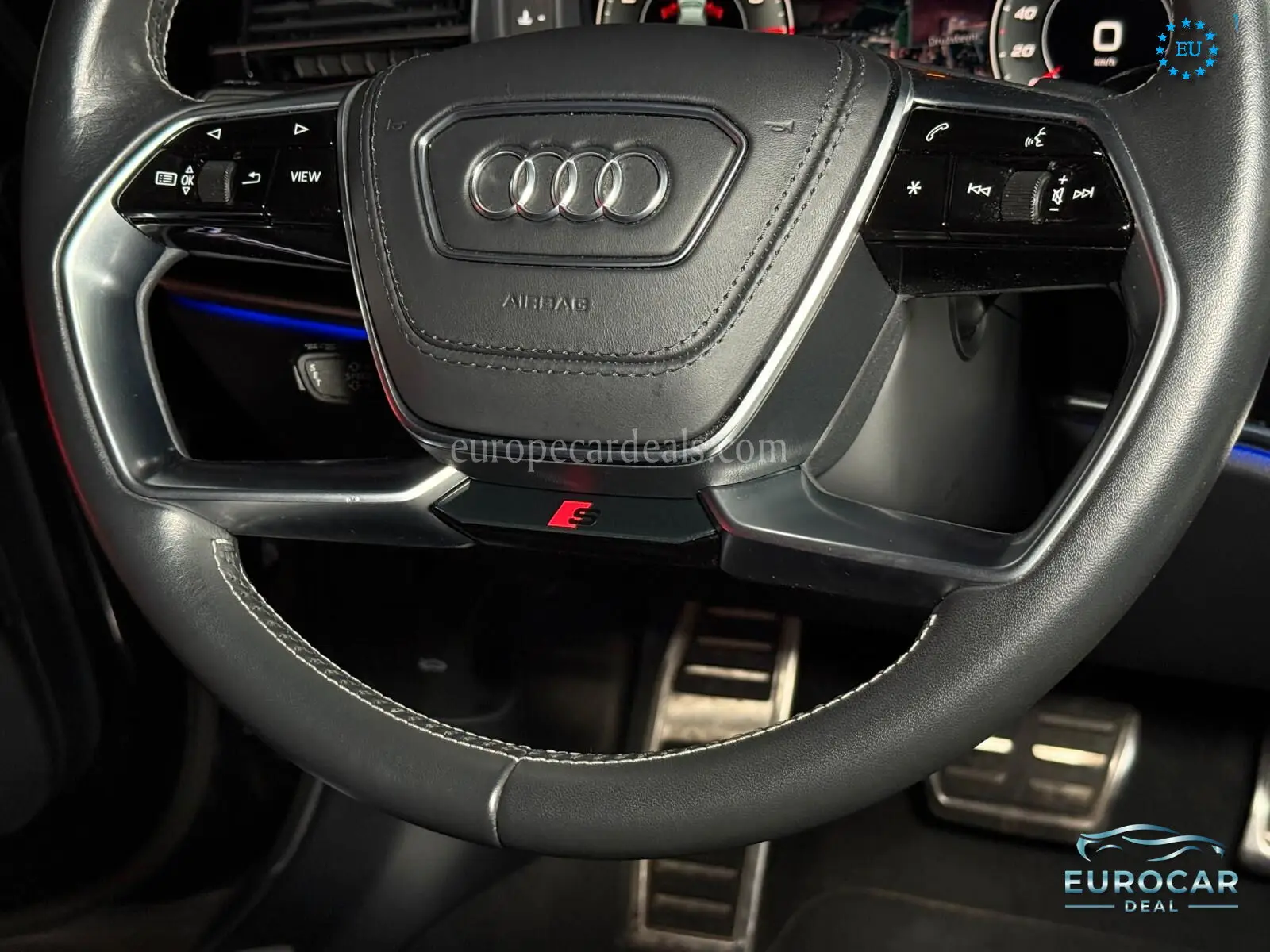 Audi S8