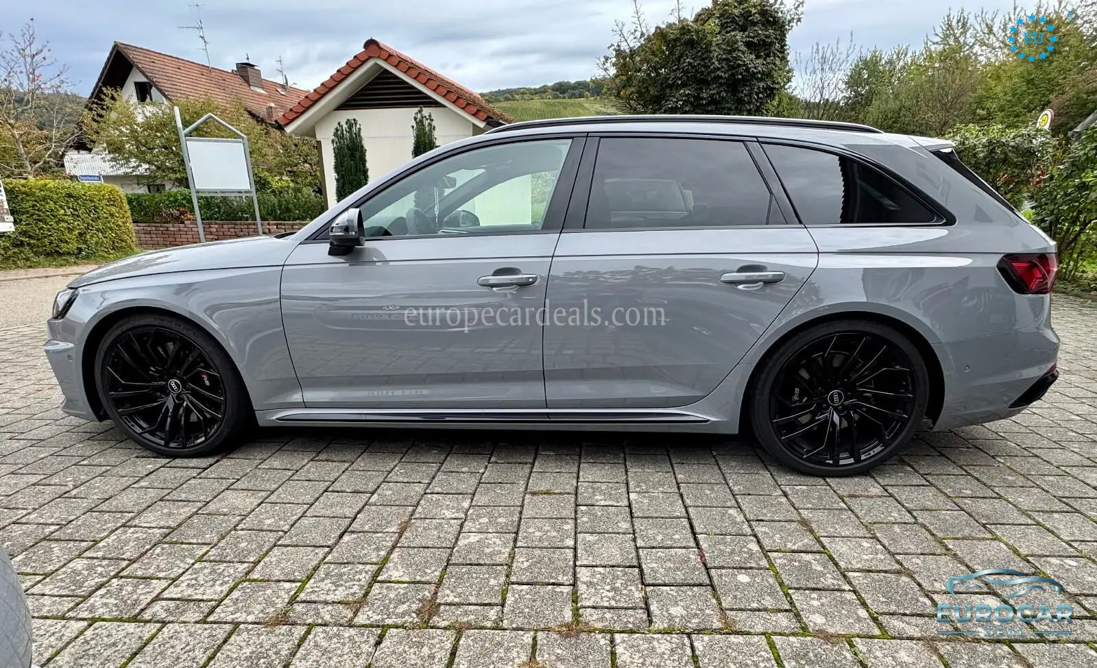 Audi RS4