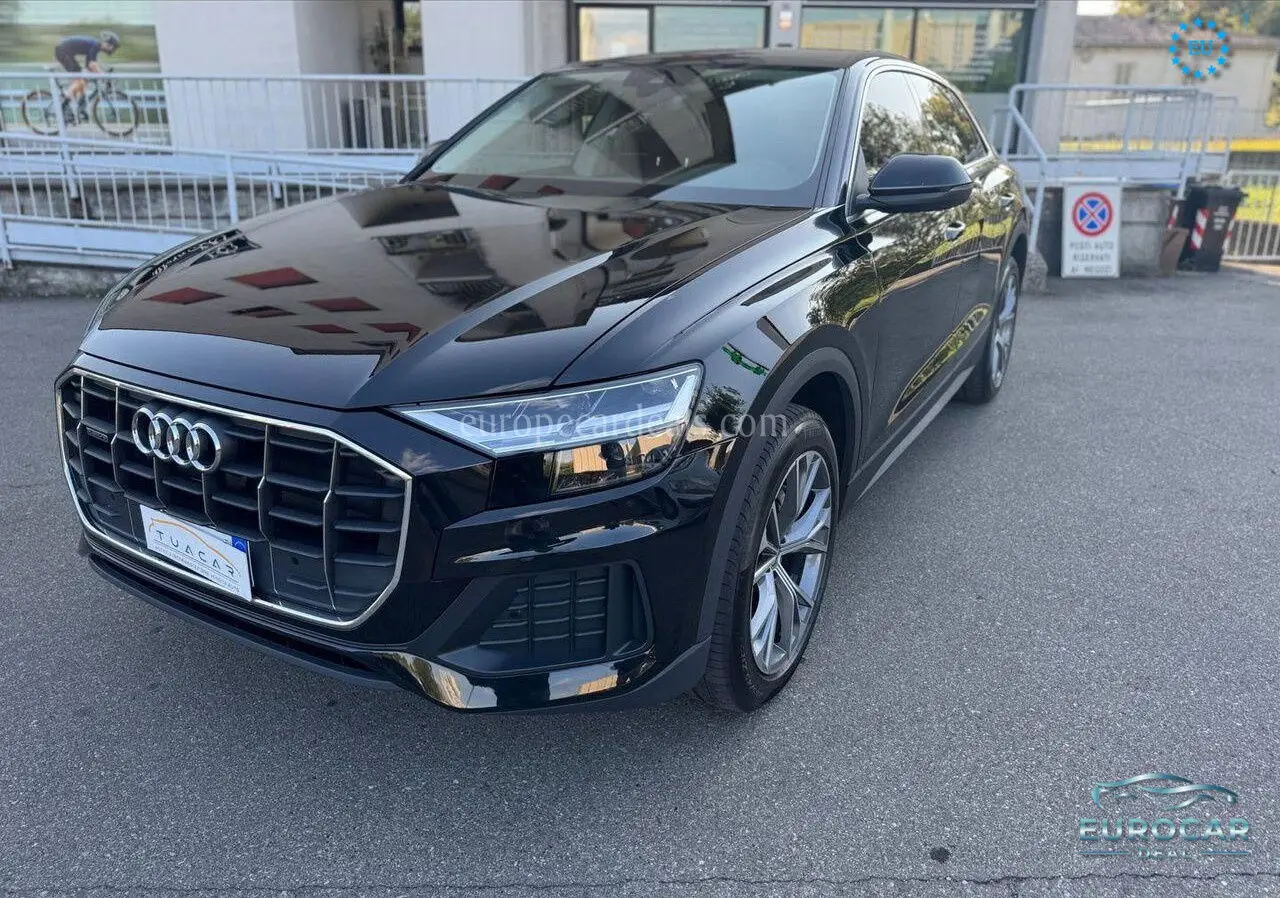 Audi Q8